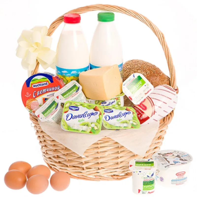 Корзинка свежих продуктов с хлебом и молоком, доставка Дербент
